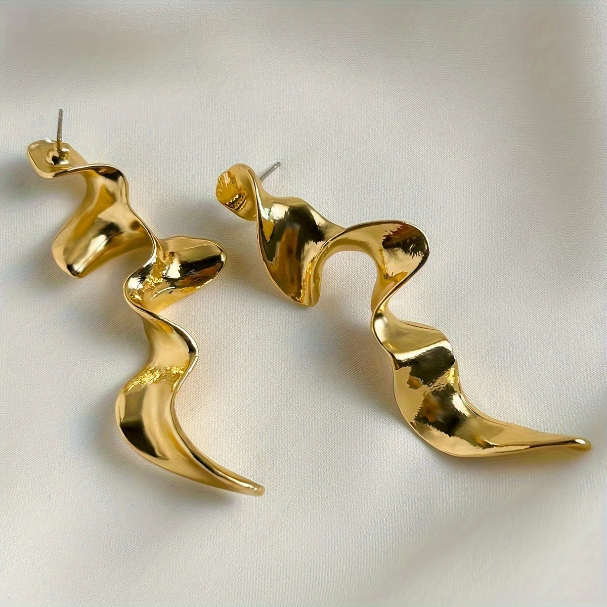 Statement Earrings - Swirl
