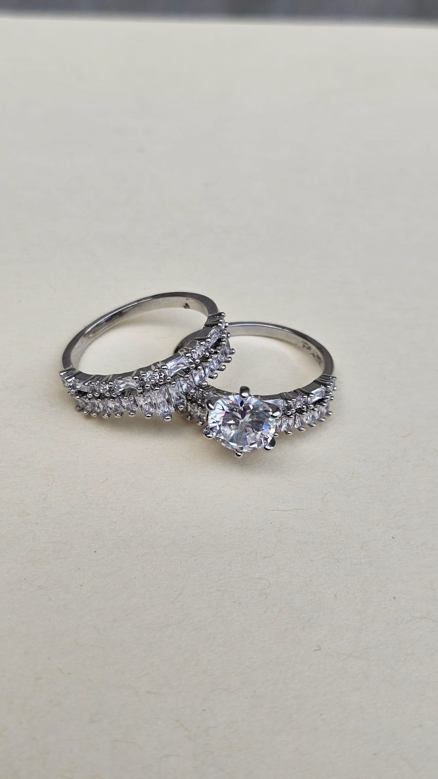 White Gold Forever Ring (1 Pair)