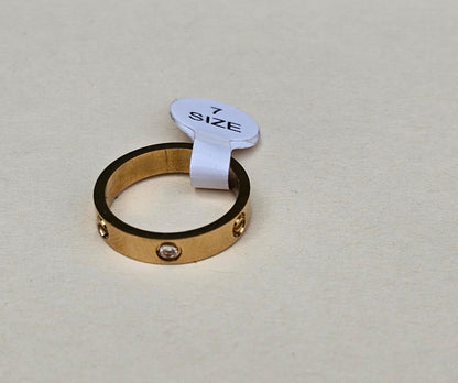 Crystal Love Gold Band Ring - Size 7